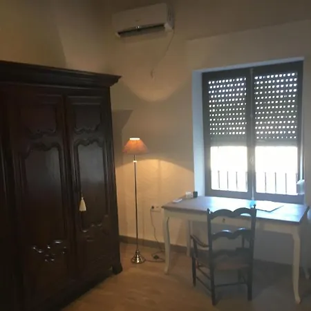 Pilar Bed & Breakfast *