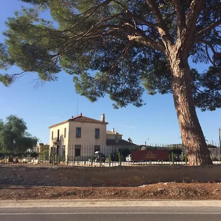 Pilar Bed & Breakfast